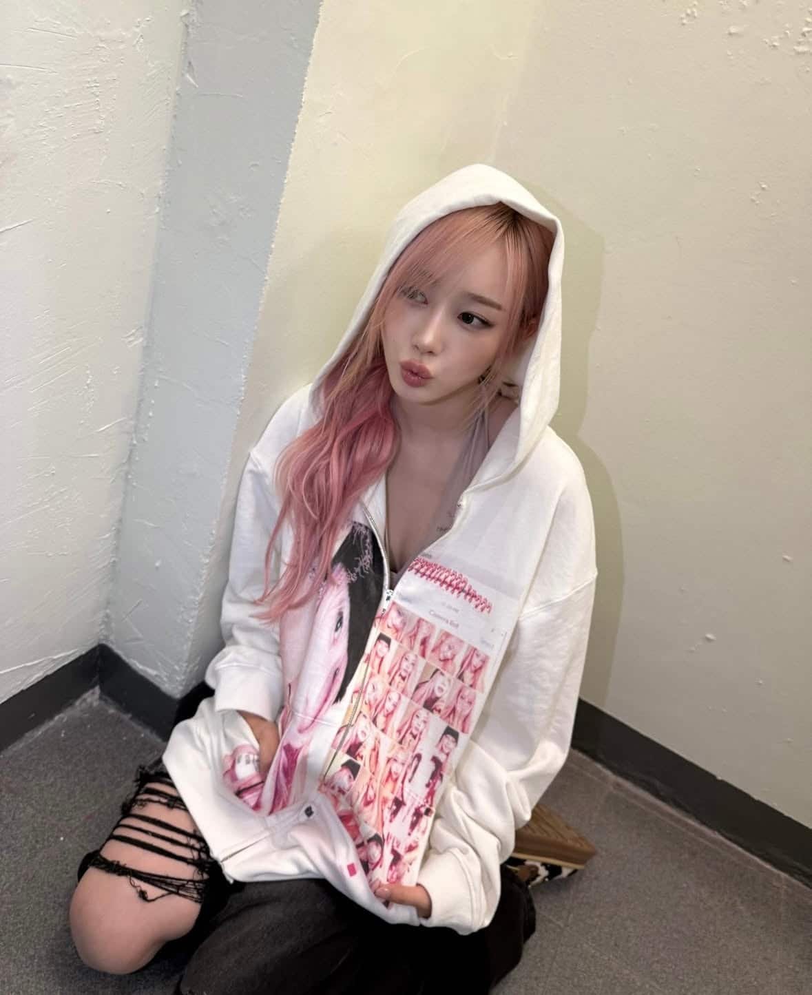 Aespa Pinkselle Custom Made Hoodie | IDOL LOOKBOOK